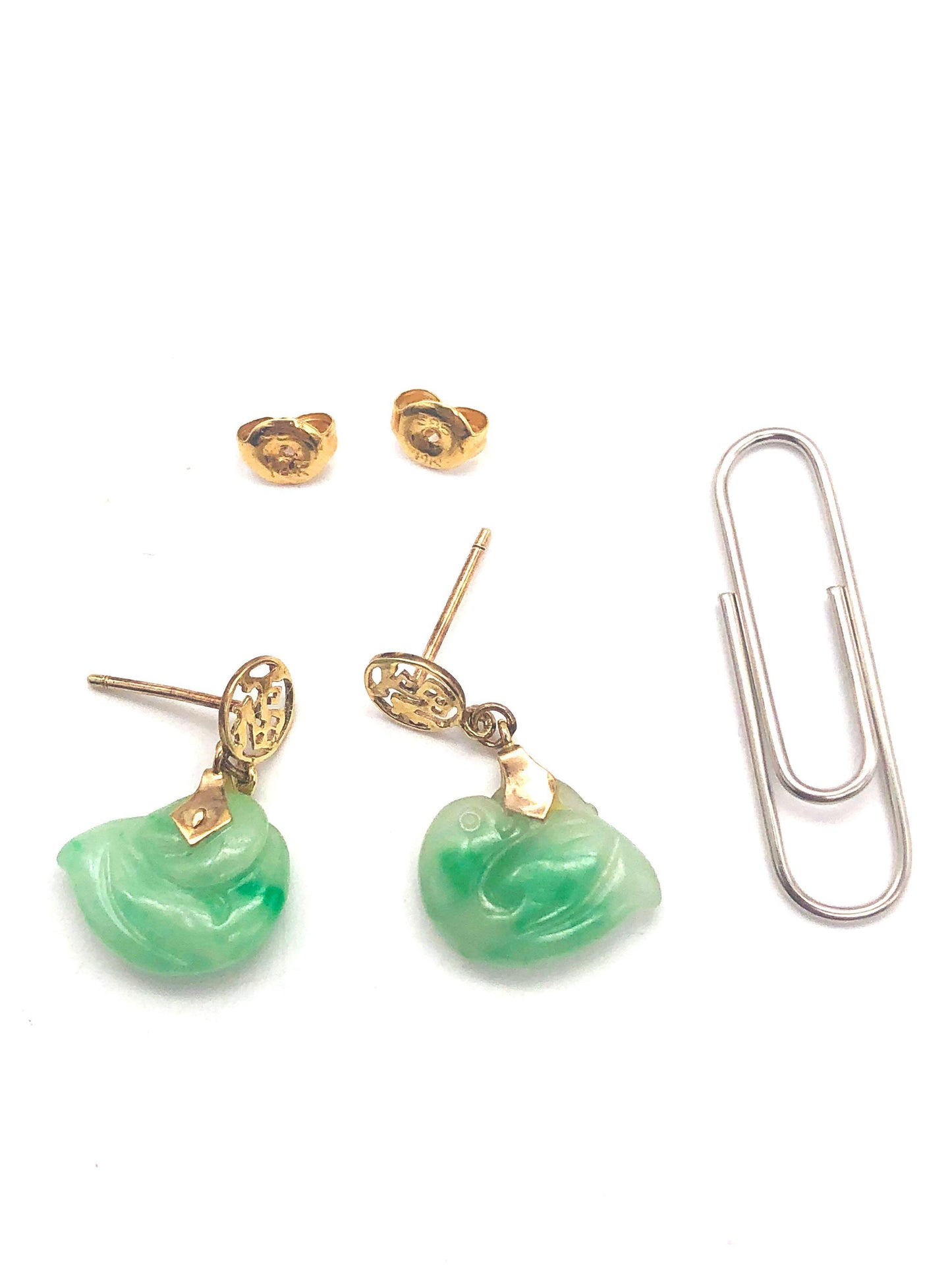 14k (585) Solid Yellow Gold mounted "Fok" Jade small drop earrings