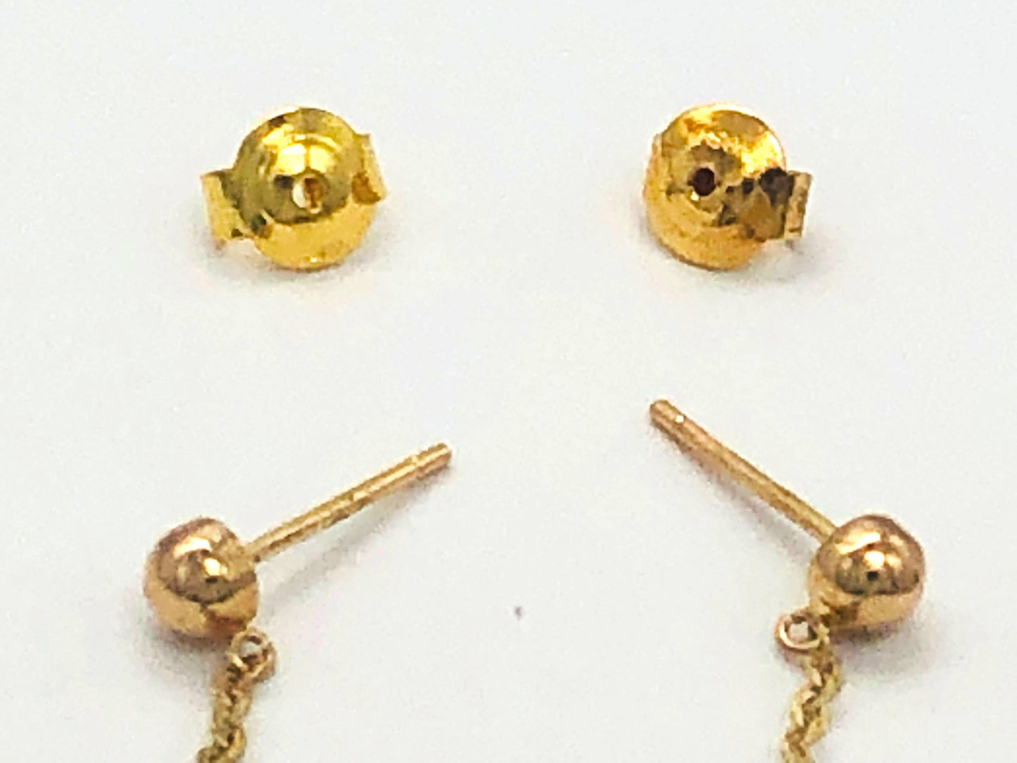 14k (585) Solid Gold mounted Tear-Drop Jade Earring