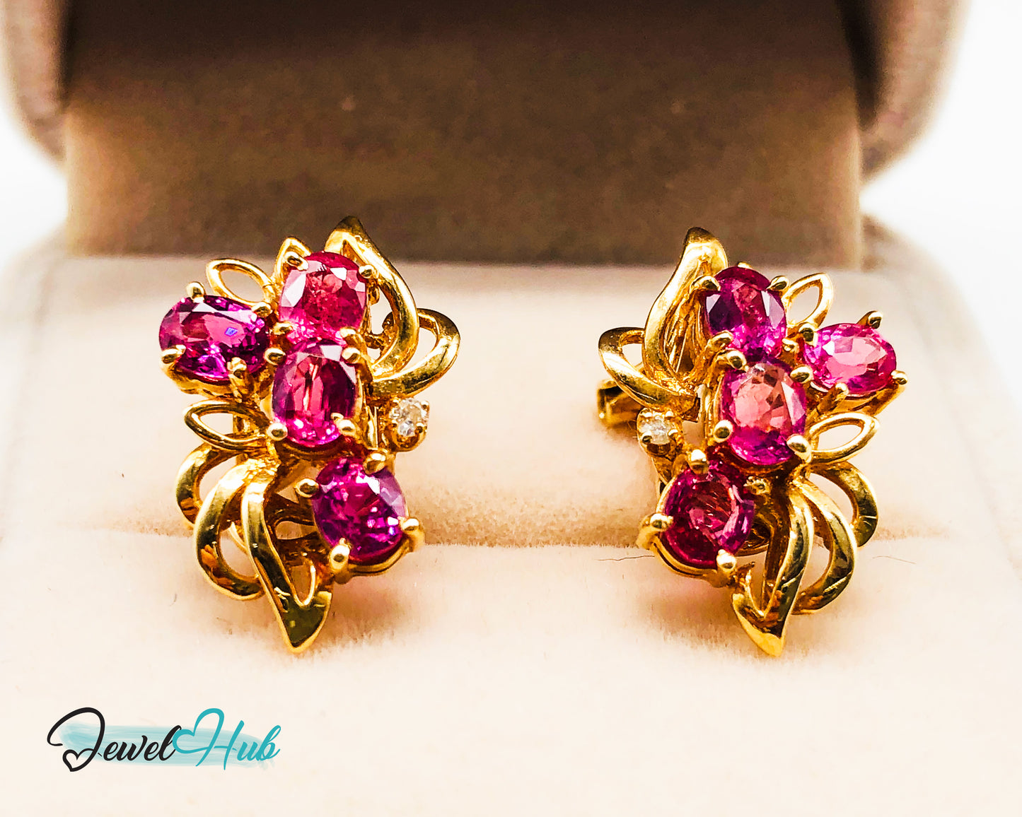 14k (585) Yellow Solid Gold Elegant Leaves with Flowery Shape x4 Ruby earrings