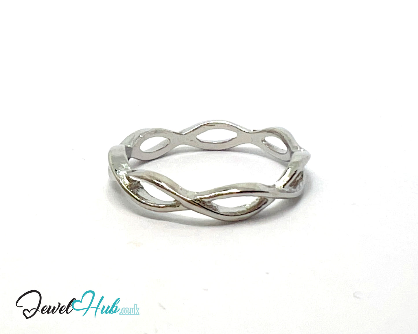 ➰ Twisted Loop Ring – Zinc Alloy · UK M · US 6.5 · Sculptural Wrap Motif · Silver-Tone Finish