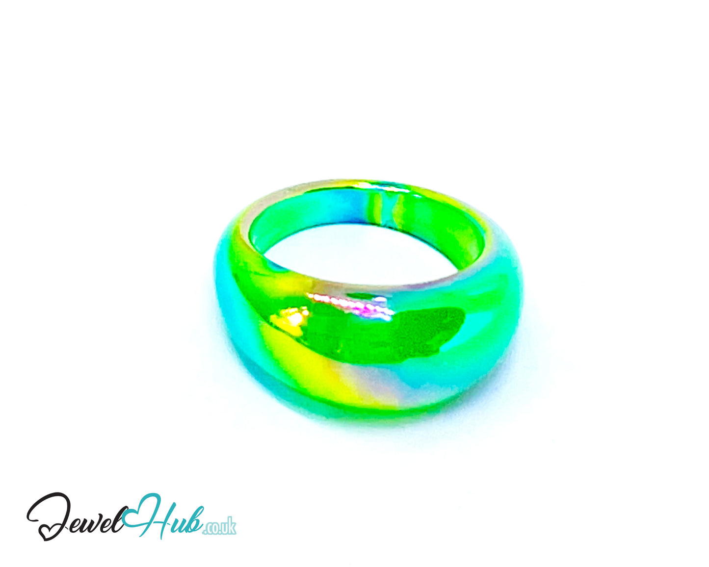 🌿 Green Resin Ring (Iridescent) UK P · US 7.5 · Gloss Sculptural Band