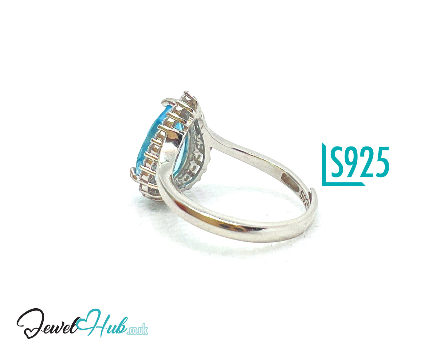 925 Sterling Silver Natural Aquamarine (4.44ct) Ring – Celestial Tranquility with Cubic Zirconia