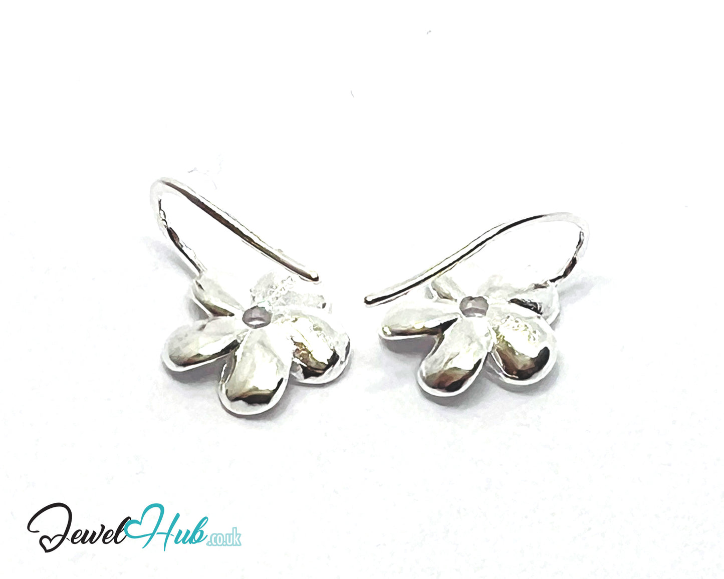 Crystal Bloom – 925 Sterling Silver Flower Stud Earrings (3.12g)
