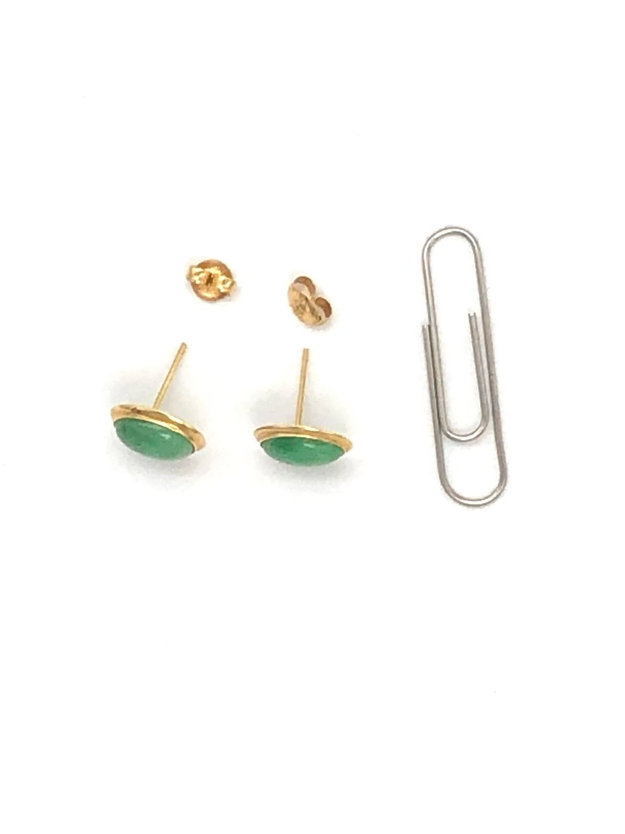14k (585) Yellow Solid Gold surrounding mounted Oval - shaped Jade earring - JewelHub.co.uk