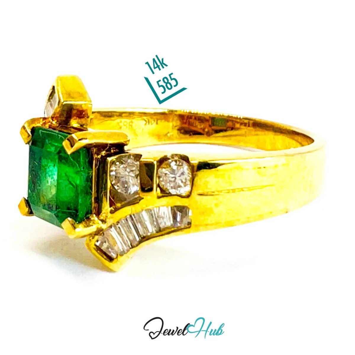 14K Gold Emerald Diamond Ring · 0.88ct Emerald · UK Q · US 8.25 · Regal Curve Setting - JewelHub.co.uk