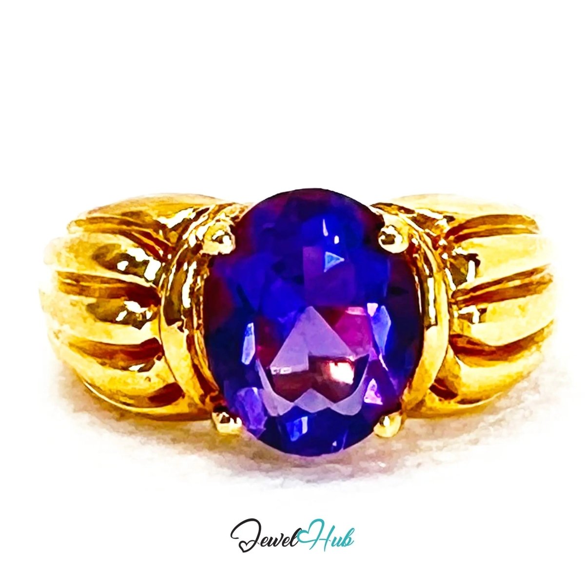 14k Gold Oval Cut Amethyst Ring – Hallmarked | 2.8 Carats | UK M½ US 6.5 | Bold gold & Regal violet - JewelHub.co.uk
