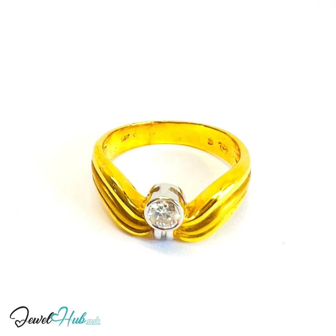 18K Gold Diamond Ring · Deep - Cut Diamond · UK O · US 7.5 · Waveform Crest Design - JewelHub.co.uk