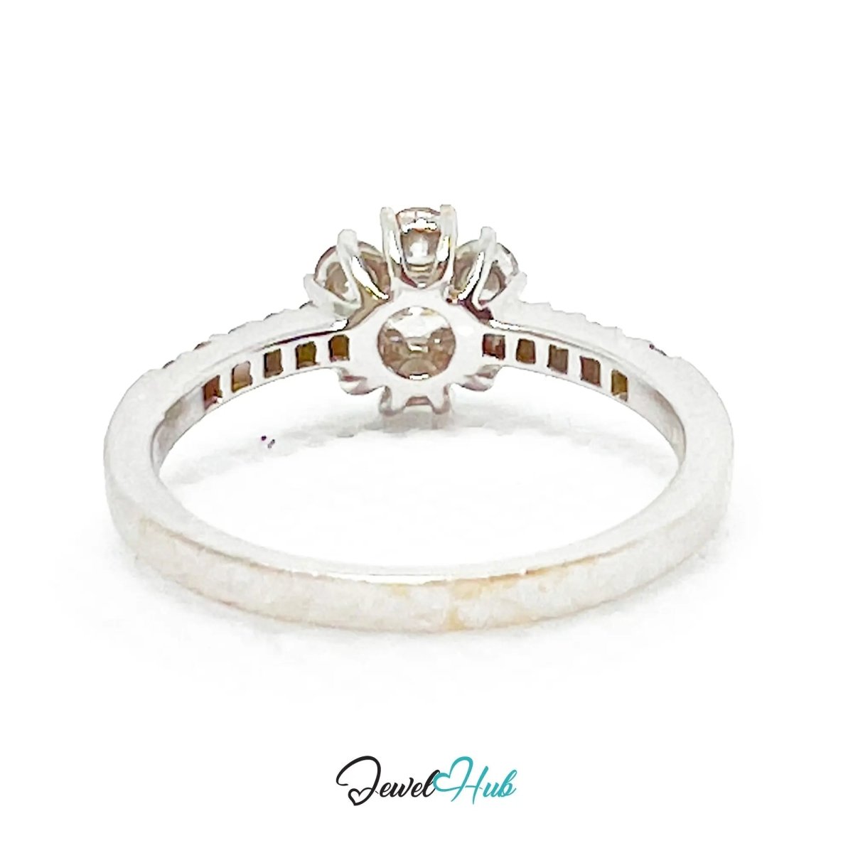 18k White Gold Diamond Ring – Hallmarked (750) | UK O US 7.5 | Floral Cluster Design - JewelHub.co.uk