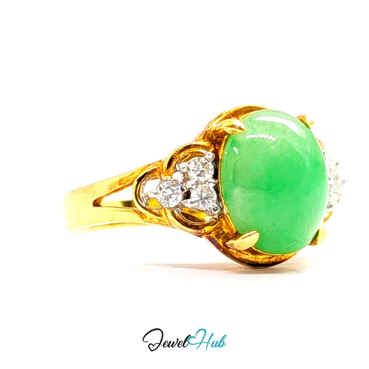 18K Yellow Gold Green Jade & Natural Diamond Ring | 0.09ct Est - JewelHub.co.uk