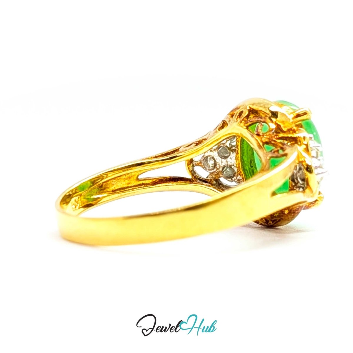 18K Yellow Gold Green Jade & Natural Diamond Ring | 0.09ct Est - JewelHub.co.uk