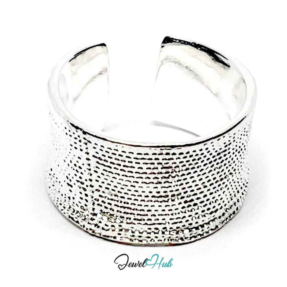 925 Silver Ring (Hallmarked) Dotted Crest · UK O - P - Q · US 7.5–8.5 · 7.80g - JewelHub.co.uk