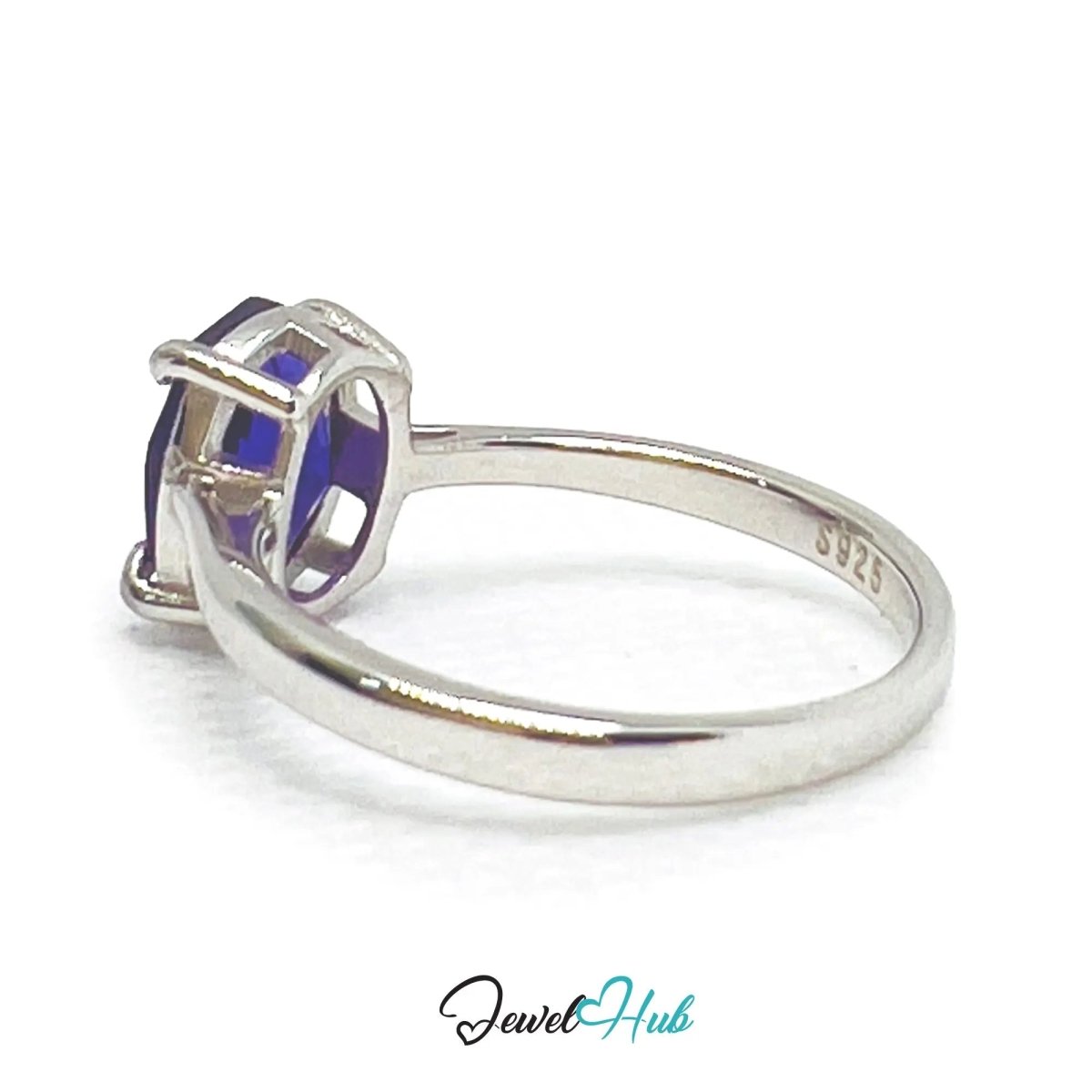 925 Sterling Silver Amethyst Ring (Oval 1.8ct) | UK O US 7.5 | Modern Simplicity - JewelHub.co.uk
