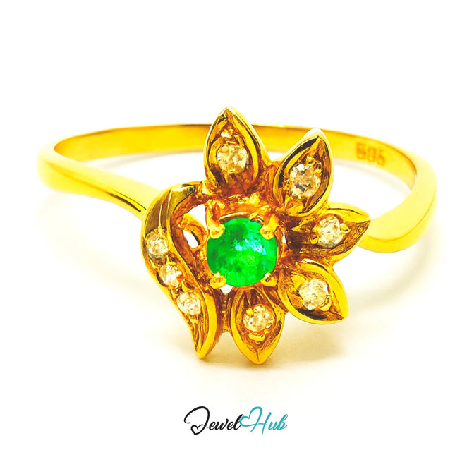 14k Gold Emerald and Diamond Ring - Hallmarked (585) | UK P US 8 | Vintage 2000s Design Lightweight 1.84g JH