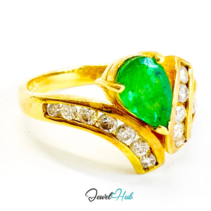 14K Gold Emerald Diamond Ring · 0.72ct Pear Emerald · UK N · US 7 · Crossover Sparkle Band JH