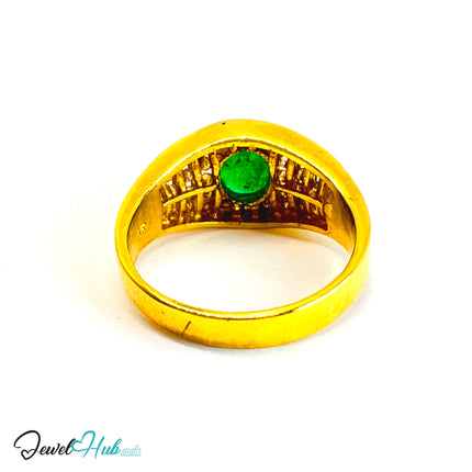 18K Gold Emerald & Diamond Ring · 0.66ct Oval Emerald · 0.62ct Diamonds · UK N · US 7 · Luxe Halo Crest - JewelHub