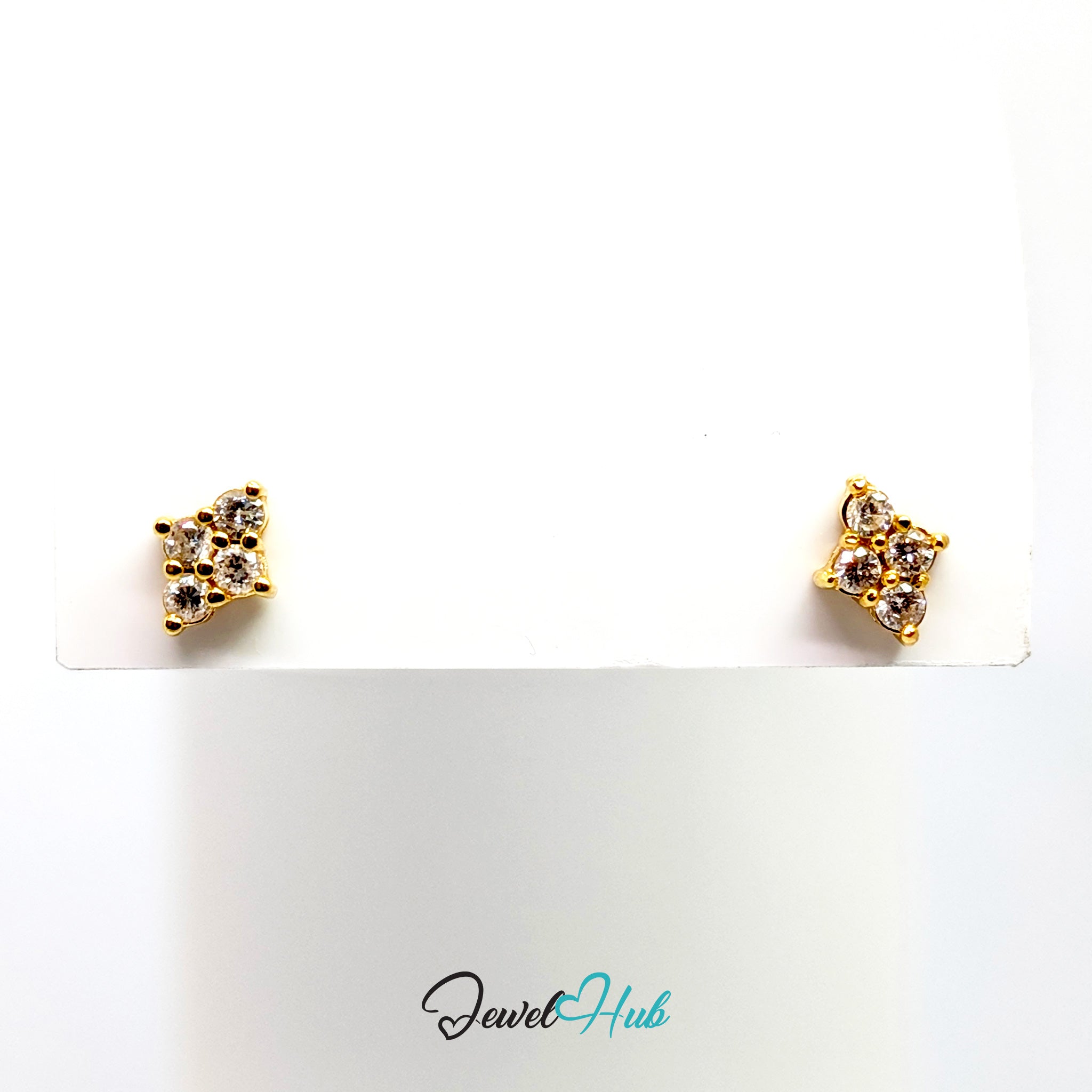 585 hallmark stamped on the butterfly back of the Luna Spark 14k gold diamond studs