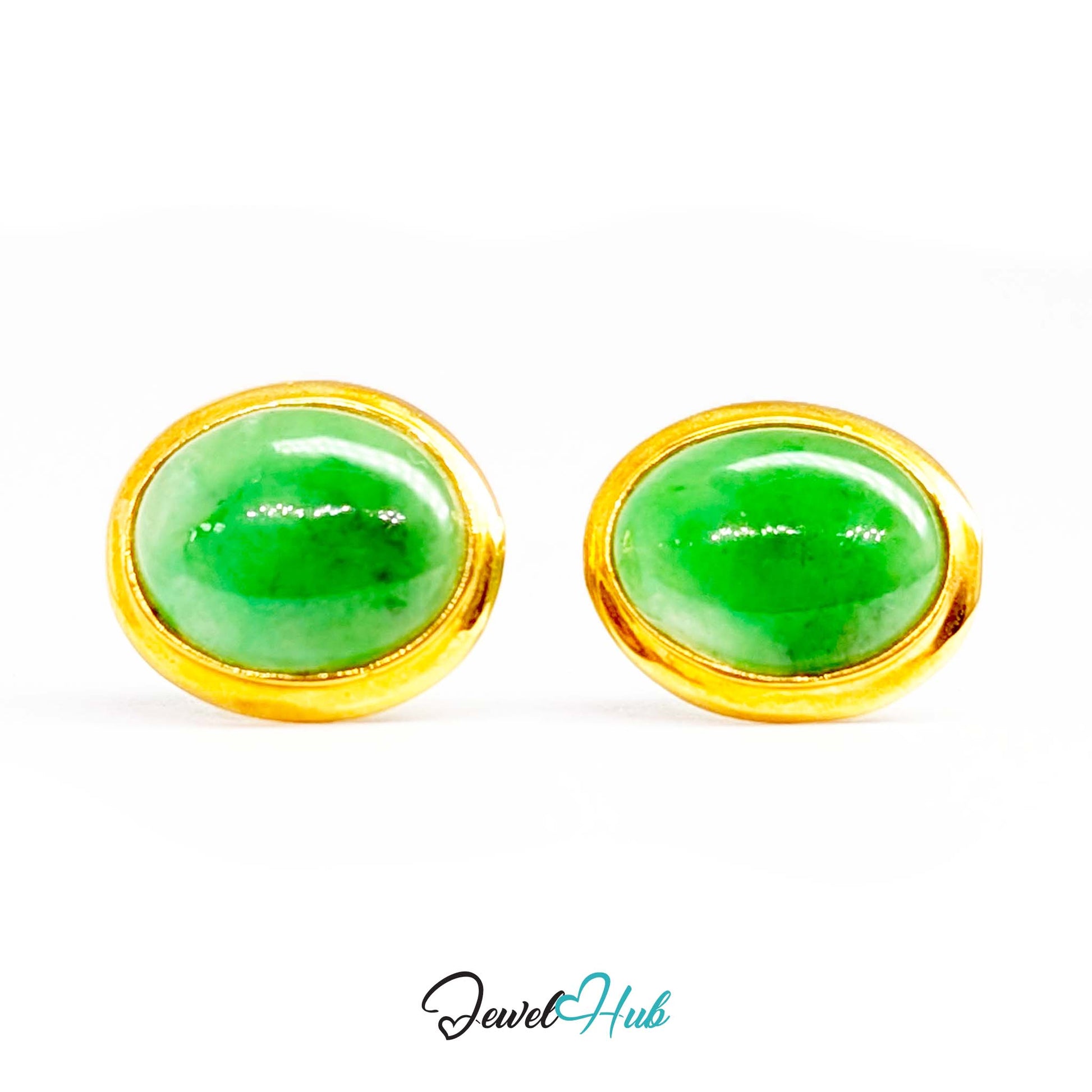 Oval jade cabochon, 10 x 8.5mm, set in a smooth undecorated 14k gold bezel - JewelHub