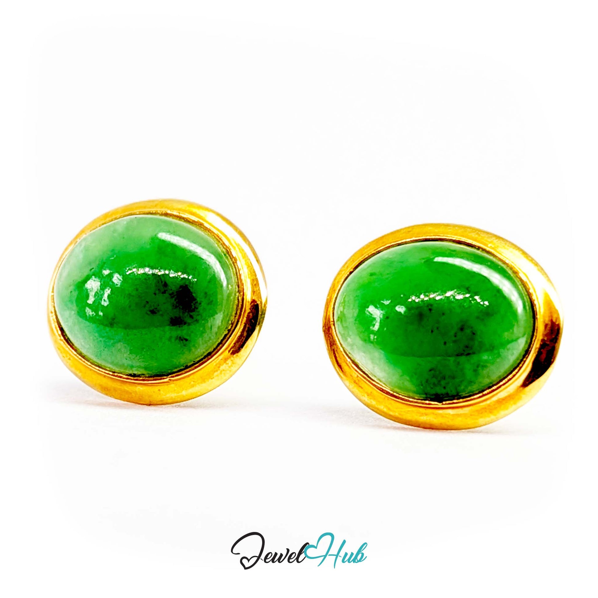 Natural colour variation through the jade, the evidence of a grown stone - JewelHub