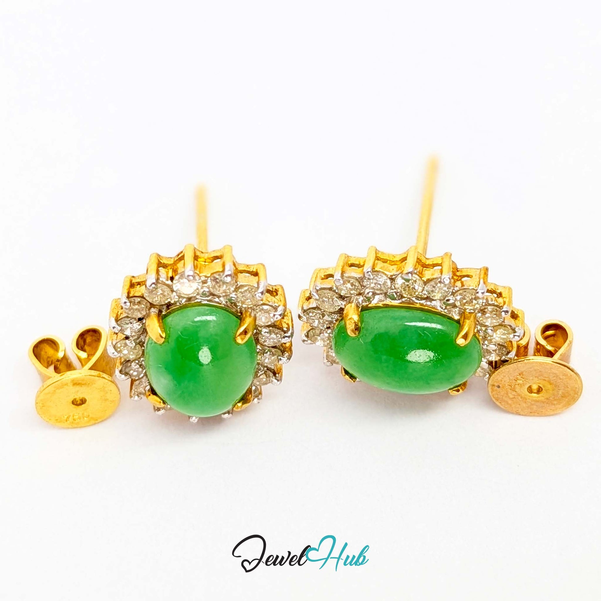 Cluster stud a little over a centimetre across, sitting flat on the lobe - JewelHub