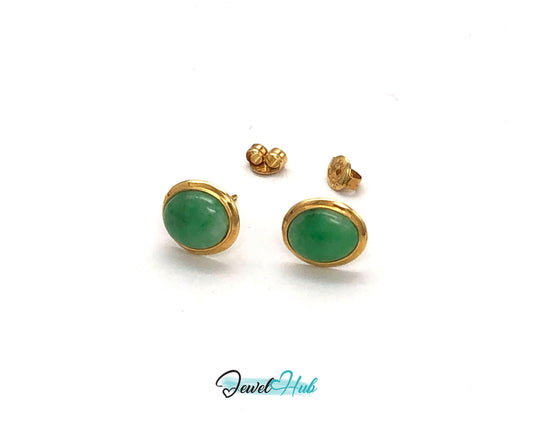 14k (585) Yellow Solid Gold surrounding mounted Oval-shaped Jade earring