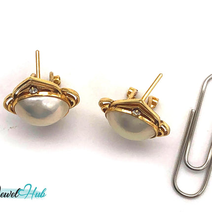 14k (585) Solid Yellow Gold 12mm natural enchanted leaves Pearl and Diamond earrings. JH