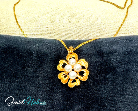 Golden Petals | Floral Elegance Pendant in 14K Solid Gold