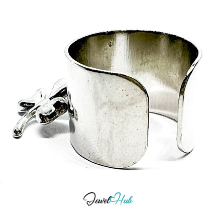 Stainless Steel Charm Ring with Four-Leaf Clover – Adjustable MNOPQ Fit