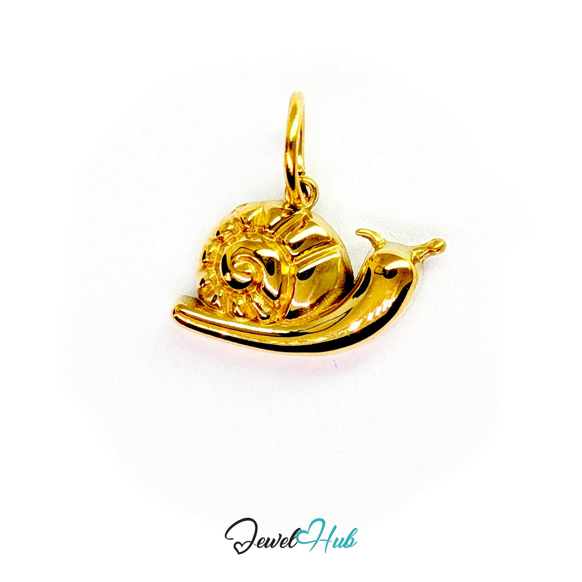 Snail charm in gold stainless steel with an openwork filigree spiral shell - JewelHub