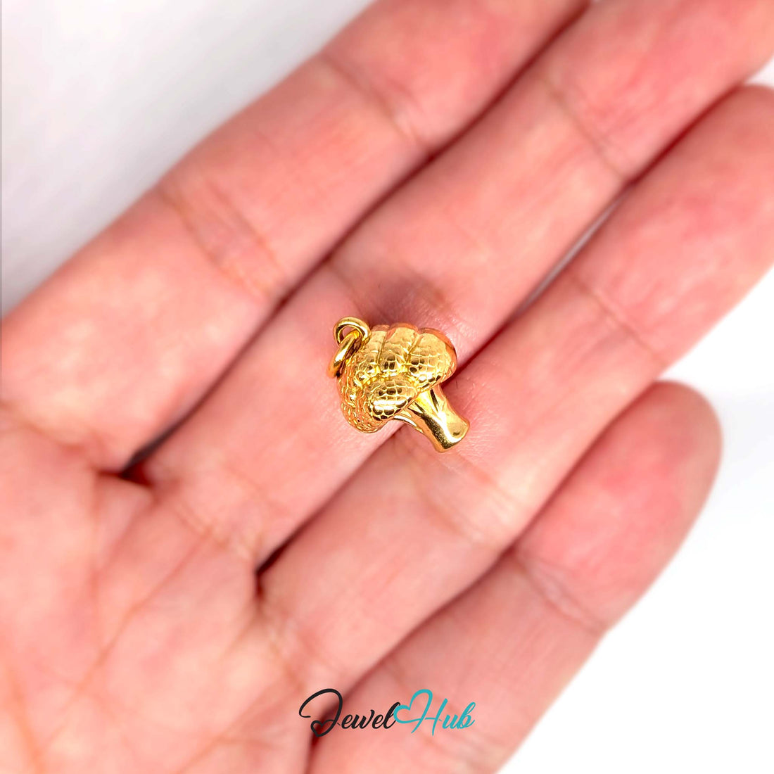 3D broccoli charm in gold-tone stainless steel - JewelHub