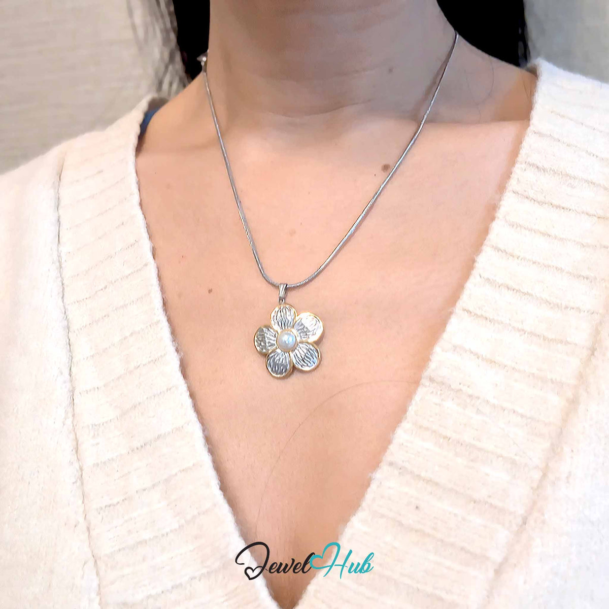 Pearl Flower pendant in DuoTone stainless steel - worn on the neck - JewelHub