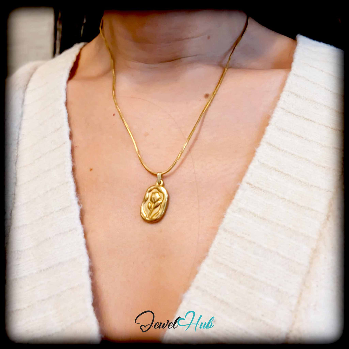 Gold Tulip Plate pendant in gold-tone stainless steel - worn on the neck - JewelHub