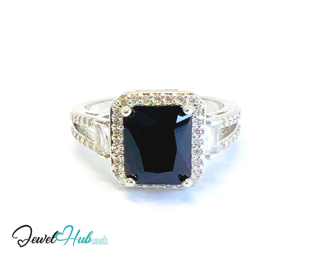 🔱 Obsidian Frame Ring – White K Copper · UK R · US 9 · Black Center Stone · CZ Geometry CT