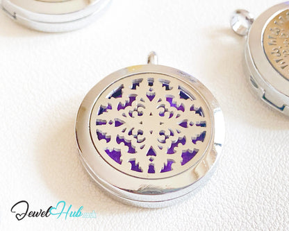 🌸 Petal Radiance – Stainless Steel Aromatherapy Pendant for Grace & Presence CT