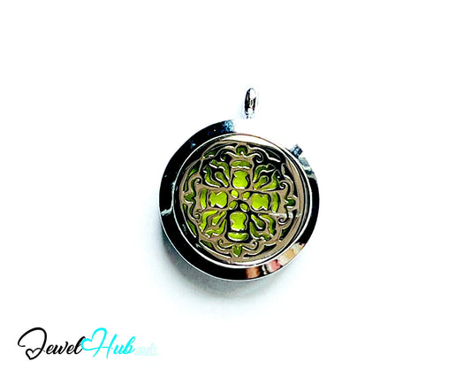 🌷 Botanical Grace – Stainless Steel Aromatherapy Pendant for Softness & Strength CT