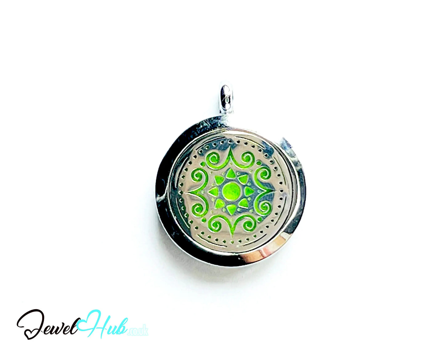 🌼 Radiant Bloom – Stainless Steel Aromatherapy Pendant for Clarity & Positivity CT