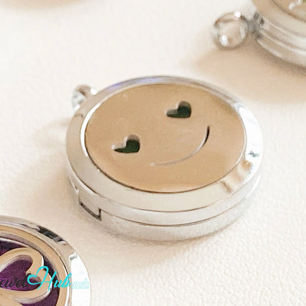 😄 Smiley Cool v2 – Stainless Steel Aromatherapy Pendant for Mood & Mini Wins CT