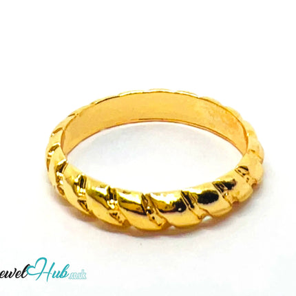 💍 Gold Braided Ring – Zinc Alloy UK Q · US 8.5 · Textured Weave Design · Gold-Tone CA