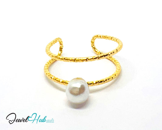 ⚪ Gold Pearl Halo Ring – Zinc Alloy · Adjustable (N/O/P) ·  Single Faux Pearl Accent