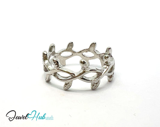 🌿 Vine Wrap Ring – Zinc Alloy · UK P · US 8 · Interwoven Botanical Motif · Lightweight Fashion Jewellery · Silver-Tone Finish
