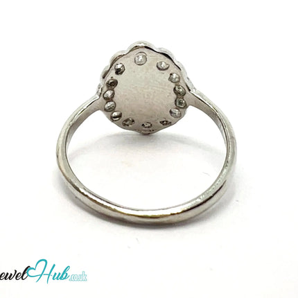 🔮 Icon Miniature Ring – Zinc Alloy · UK J · US 5 · Engraved Symbolic Motif · Silver-Tone Finish CA