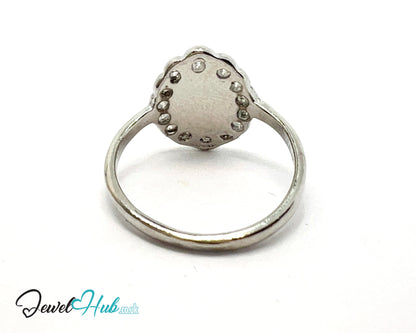 🔮 Icon Miniature Ring – Zinc Alloy · UK J · US 5 · Engraved Symbolic Motif · Silver-Tone Finish