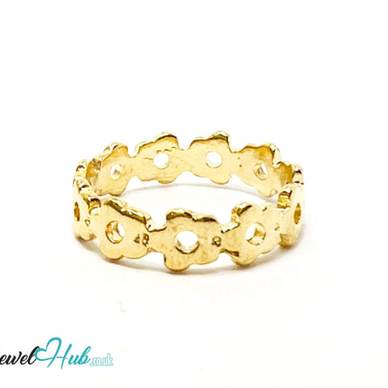 🌸 Gold Floral Loop Ring – Zinc Alloy · UK O · US 7.5 · Flower Cutout Motif · Polished Gold Finish CA