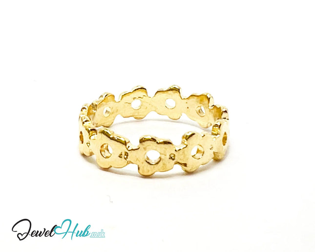 🌸 Gold Floral Loop Ring – Zinc Alloy · UK O · US 7.5 · Flower Cutout Motif · Polished Gold Finish CA