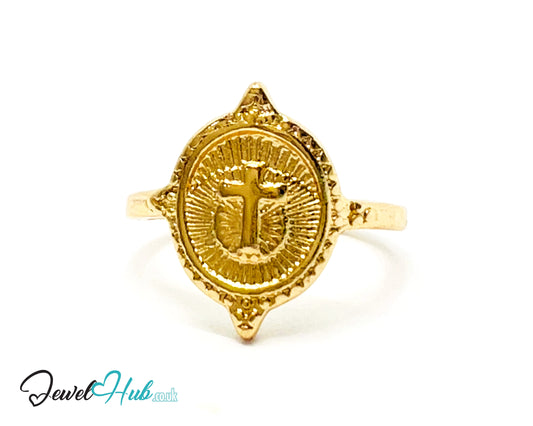 ✝️ Gold Cross Medallion Ring – Zinc Alloy · UK M · US 6.5 · Engraved Ray Motif · Polished Gold Finish