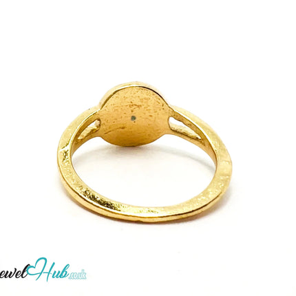 ◉ Gold Crest Loop Ring – Zinc Alloy · UK M · US 6.5 · Sculptural Medallion Face · Split Band · Polished Gold Finish CA