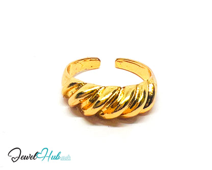 💛 Twisted Front Gold-Plated Zinc Ring · UK O · US 7.5 · Open Band · Sculptural Twist