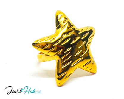 ⭐ Stratastar Gold Plated Star Ring · Zinc Alloy · UK N · US 7.5 · Bold Celestial Statement
