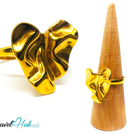 Gold Plated 🌀 Foldform Sculptural Ring · Zinc Alloy · UK R · US 9 · Abstract Statement CA