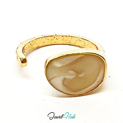 Gold-Plated Minimalist Ring – Fixed Size P | 2.9g White & Brown Resin Glow in Zinc Alloy CA