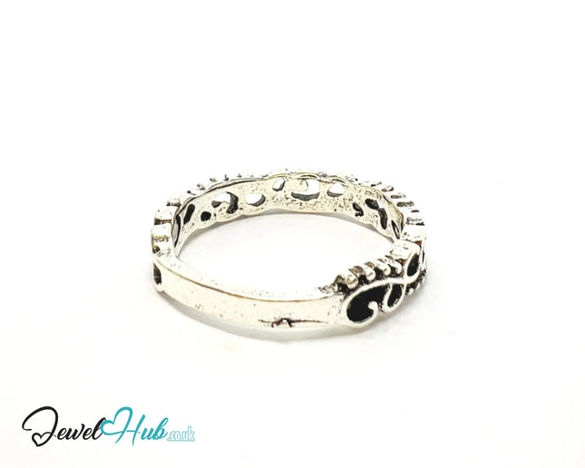 ⛓️ Silver Filigree Rebel Ring – Zinc Alloy · UK N · US 7 · Ornate Engraved Motif · Brushed Silver Finish CA